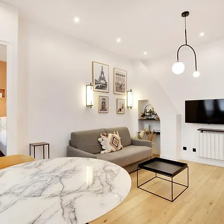 Pick A Flat's In Reuilly-diderot - Rue Claude Tillier Paris