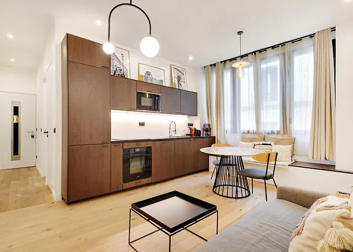 Pick A Flat's In Reuilly-diderot - Rue Claude Tillier
