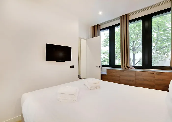 Pick A Flat's In Reuilly-diderot - Rue Claude Tillier