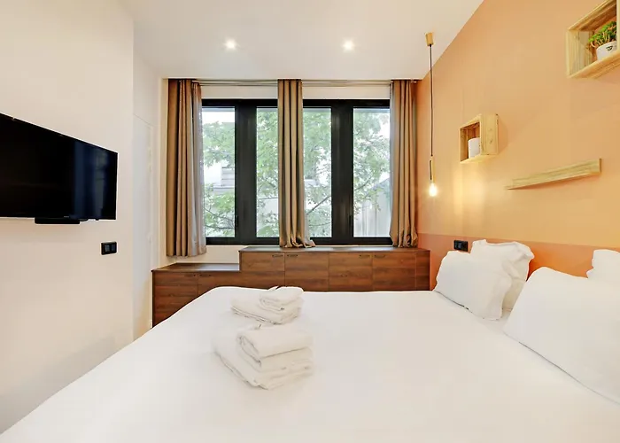 Pick A Flat's In Reuilly-diderot - Rue Claude Tillier Paris
